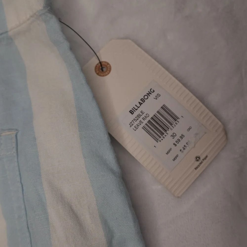 NWT Billabong Blue and white Striped Shorts - Picture 5 of 8